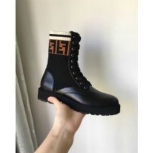Combat boots